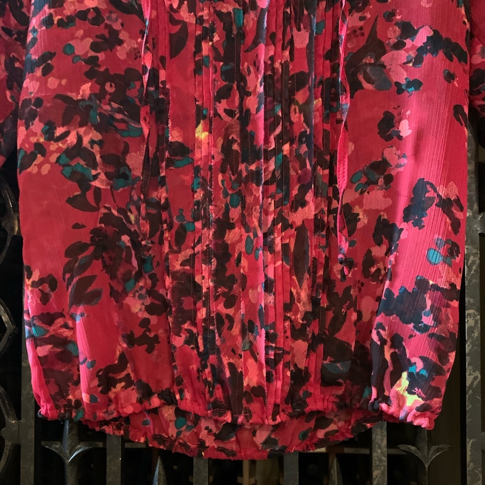 Fun Spring Blouse! - image 4